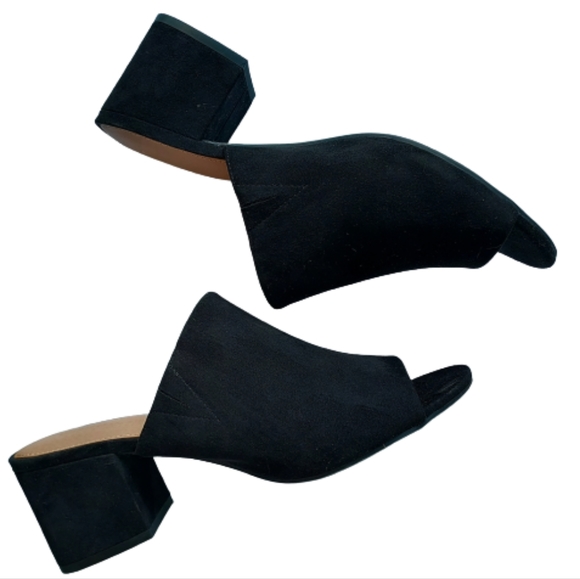 Christian Siriano NEW Black Faux Suede Slip On Heel Sandal Size 9 Open Toe - Picture 6 of 9